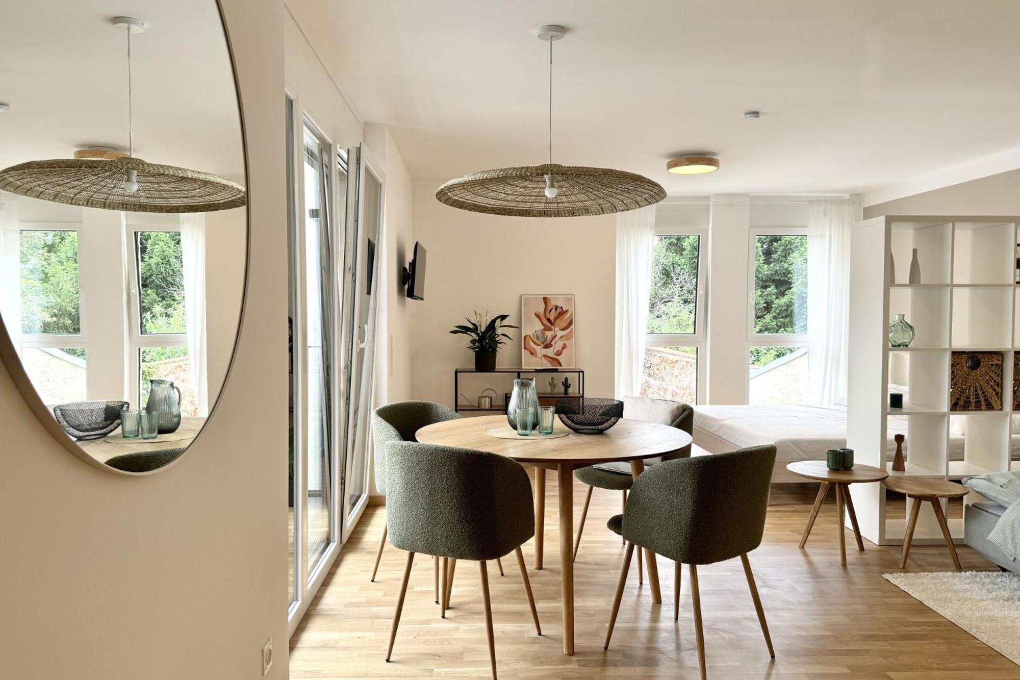 Modernes Studio Beim Domplatz 비너노이슈타트 외부 사진