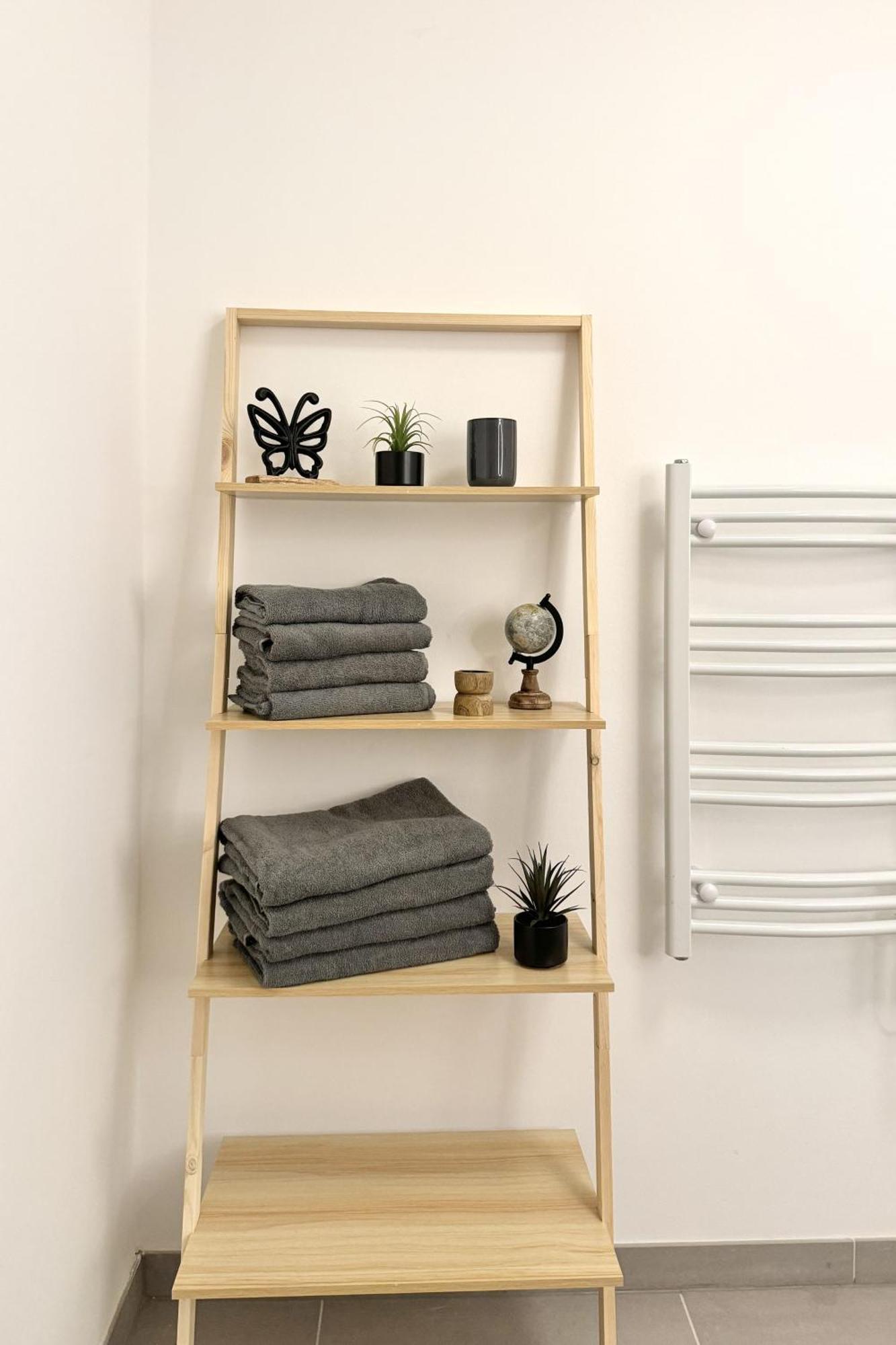 Modernes Studio Beim Domplatz 비너노이슈타트 외부 사진